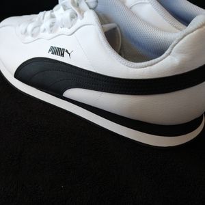 Puma sneakers